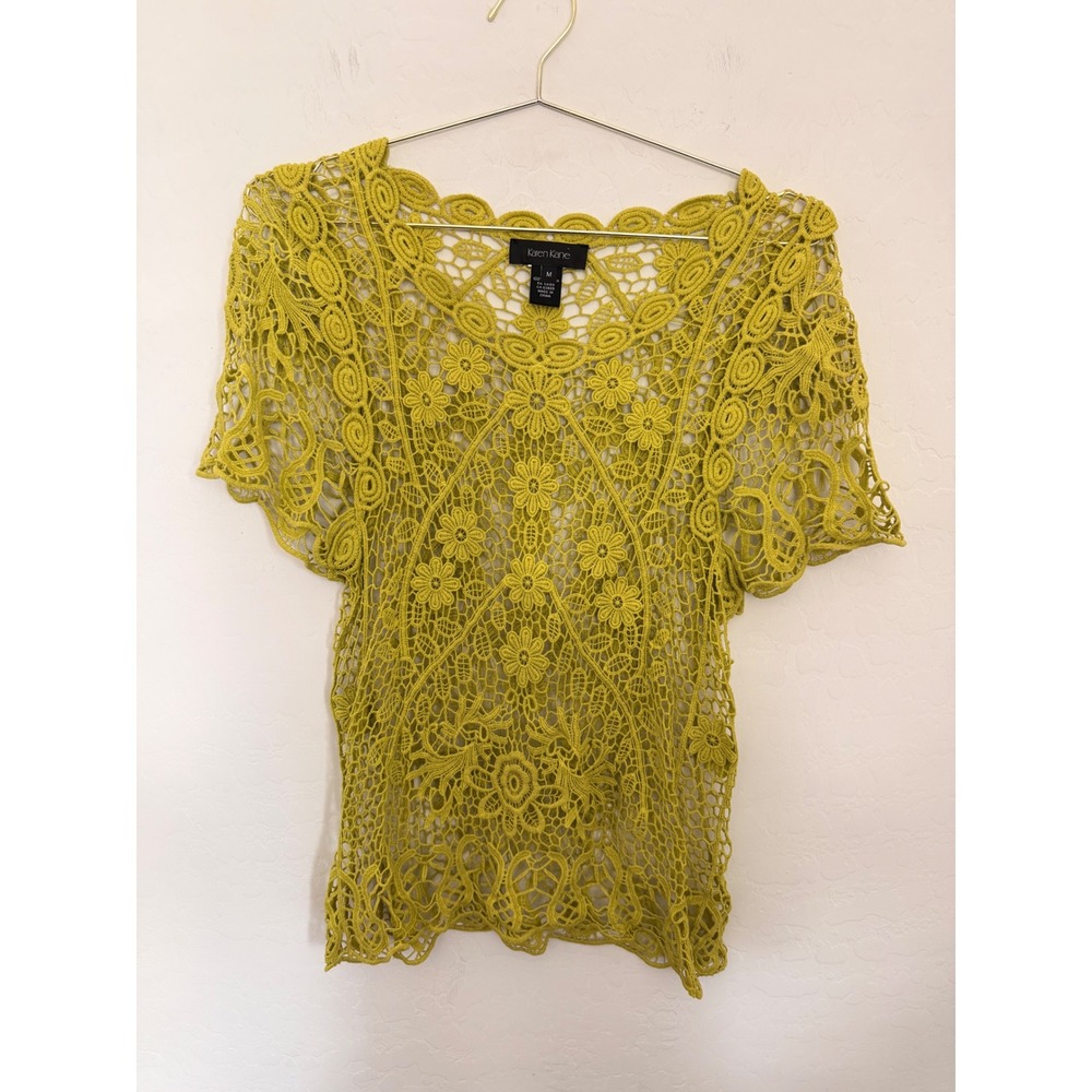Karen Kane Chartreuse Yellow Floral Crochet Lace Short Sleeve Top Womens Medium